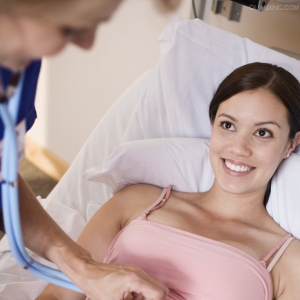 孕期异常症状：胎儿发出求救的9种信号