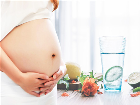 孕期三油甘脂和胆固醇高怎么调整