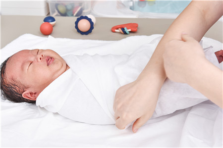 宝宝缺钙是什么原因造成的 家长一定要及时给宝宝补钙