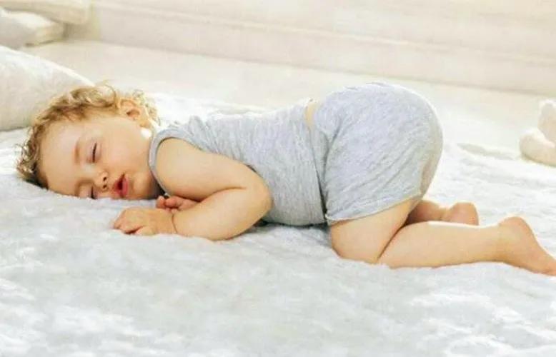 宝宝睡姿代表性格 不同的睡姿代表不同的性格