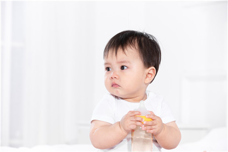 九个月宝宝智力标准 九个月宝宝智力发育标准