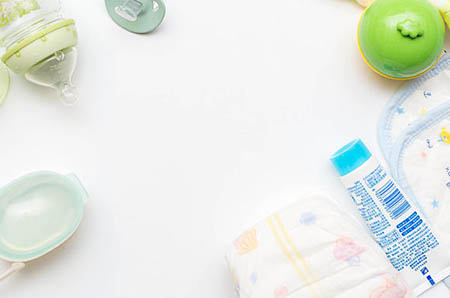 怎么样宝宝选购配方奶粉，进口的还是国产的？