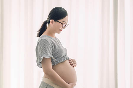肚子咕噜噜是宝宝在「说话」？孕期4种肚皮变化隐藏的含义
