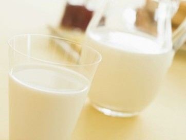 备孕夫妻一定得喝牛奶 避免胎儿骨骼畸形孕前饮食