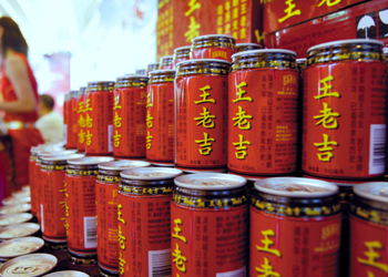 王老吉营收不及加多宝的1/5 广药是否能支撑高额费用食品行业资讯
