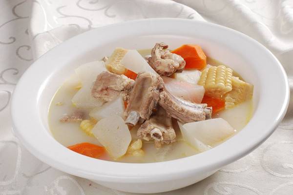孕妇冬季适合煲什么汤 最适合孕妇喝的冬季营养汤做法