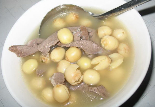 【莲子猪心汤的做法】莲子猪心汤怎么做好吃