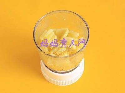 6-8个月宝宝食谱——花菜奶香土豆泥