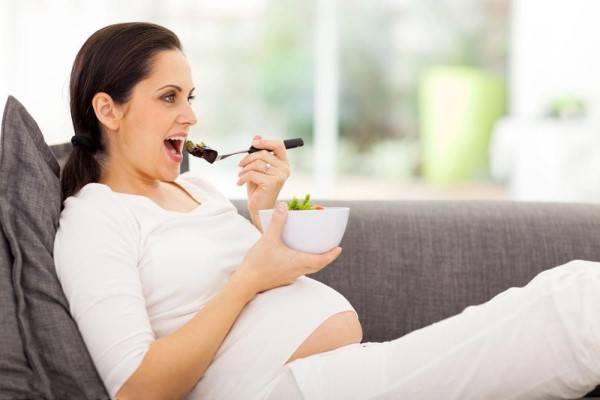 孕晚期胎儿偏小吃什么 专家都推荐这6种食物