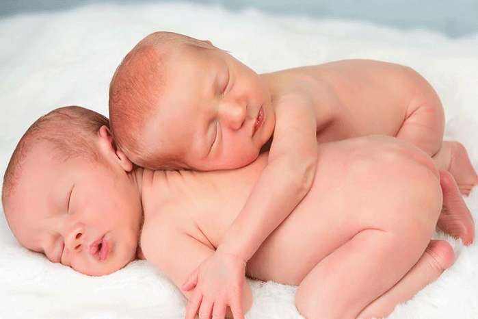 新生的双胞胎应该如何护理？这些你都知道吗？