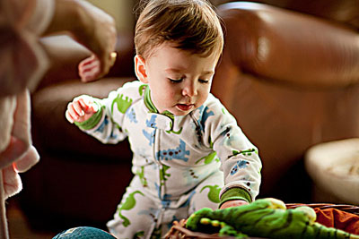 宝宝玩具启蒙的6个步骤行为习惯
