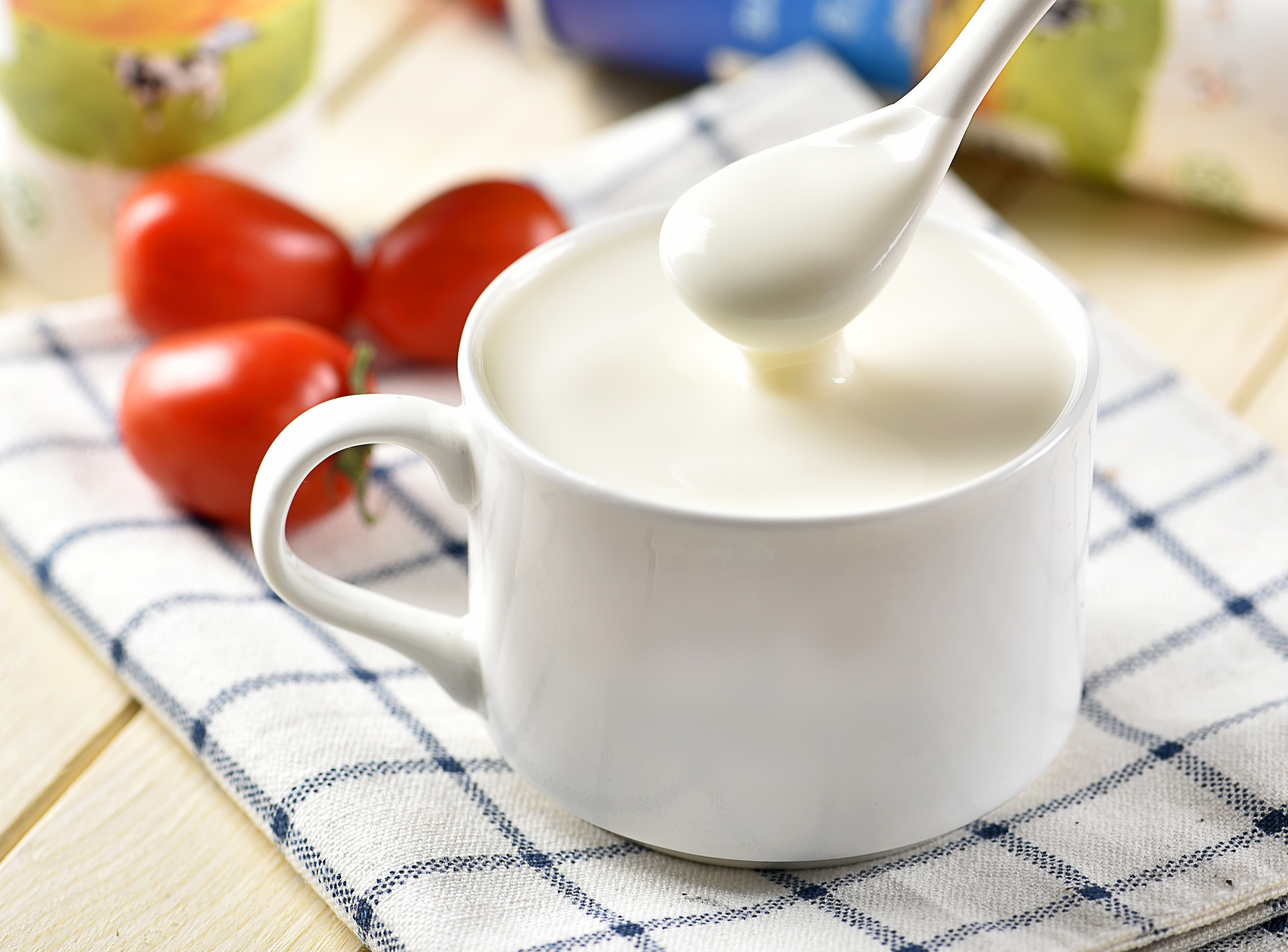 小孩腮腺炎能喝酸奶吗