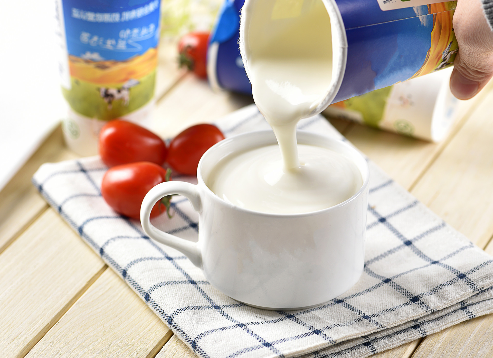 自己做的酸奶有颗粒怎么回事