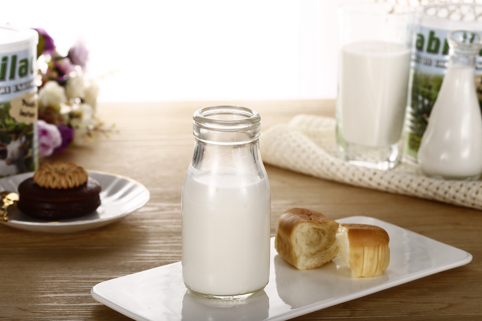 奶粉能和蛋白质粉一起吃吗