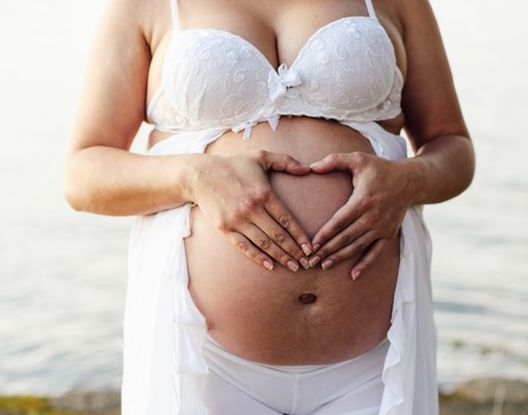 产后妊娠纹怎么消除，这个方法一定要知道