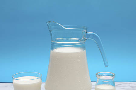 伊利舒化奶是纯牛奶吗