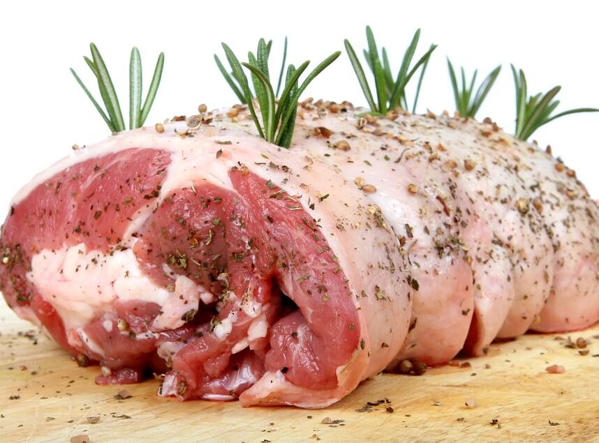 猪肉里面有白色的长条是什么-猪肉切开出现很多白色的线