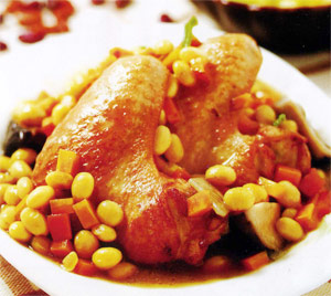 【黄豆焖鸡翅】黄豆焖鸡翅的做法黄豆焖鸡翅怎么做好吃