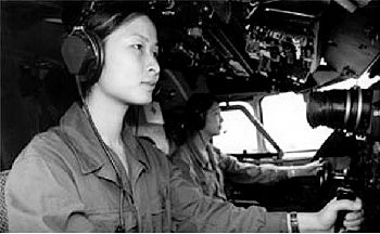 女航天员候选人刘洋：曾处理信鸽撞机事件