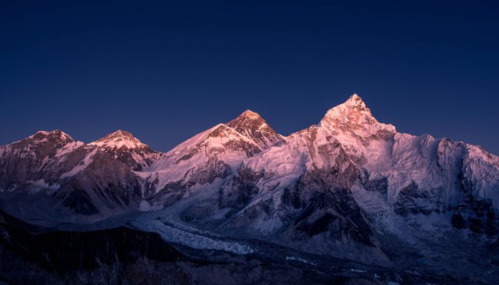 中国最高的山峰是什么峰 中国海拔最高山峰是哪个