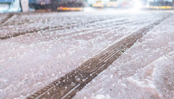 内蒙古锡林浩特5月飞雪 大范围降温降水天气来袭