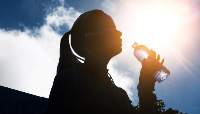 山东继续发布高温黄色预警 济南高气温35℃左右