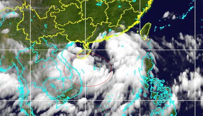 台风路径实时发布系统7号台风云图 南海热带低压高清卫星云图预览