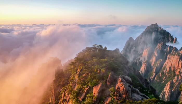 属于黄山四绝的景观是什么景观 云海属于黄山四绝景观吗